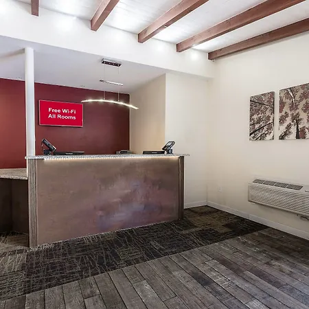 Red Roof Inn Lancaster Strasburg-3