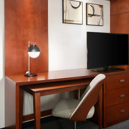 Courtyard By Marriott Little Rock North-3