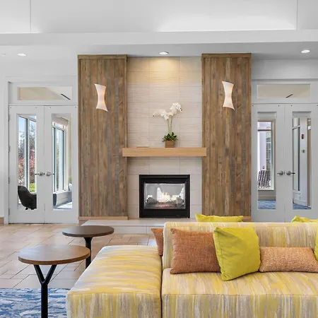 Hilton Garden Inn Auburn-2