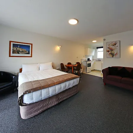 289 Midway Motel-3