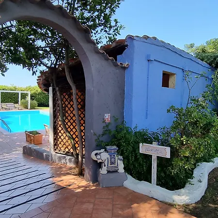 Is Benas Country Lodge-2