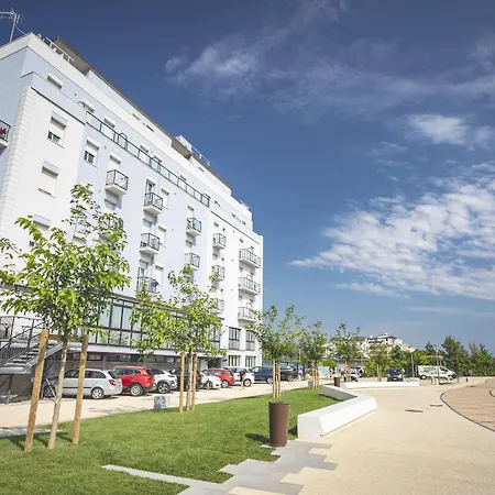 Hotel Baya - In Centro, Sul Mare-3