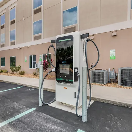 Comfort Inn & Suites Wildwood - The Villages-3