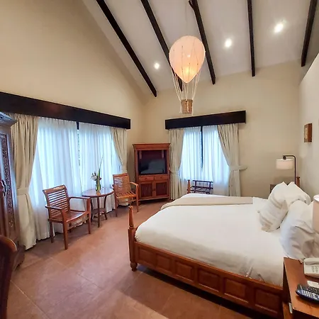 The Riverside Inn-2