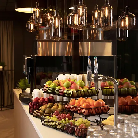 Park Inn By Radisson Oslo Airport Hotel West-3