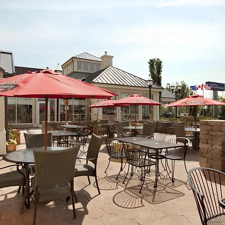 Hilton Garden Inn West Edmonton-3