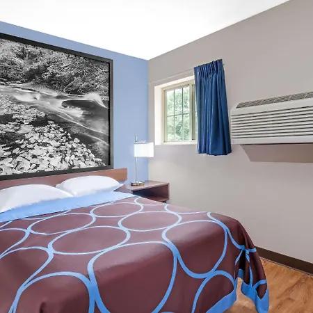 Super 8 By Wyndham Oneonta/Cooperstown-3