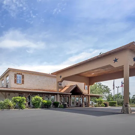 Best Western Plus Fredericksburg-2