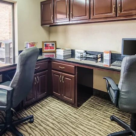 Quality Suites Graham - Burlington South-3