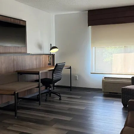 Wingate By Wyndham Airport - Rockville Road-3