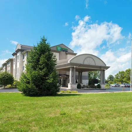 Holiday Inn Express & Suites Bucyrus By Ihg-3