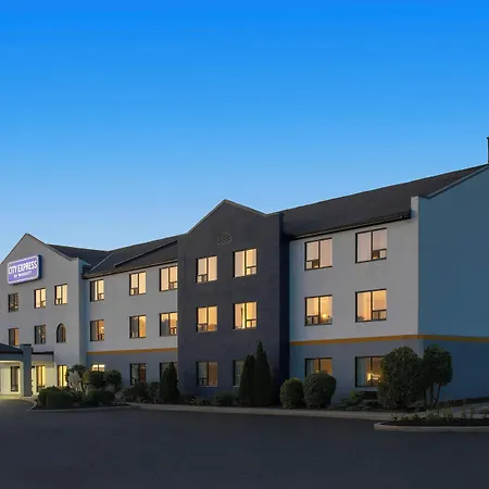 City Express By Marriott Port Hope Cobourg-3