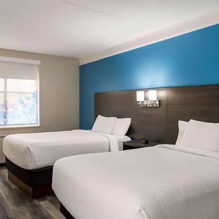 La Quinta By Wyndham Madison American Center-2