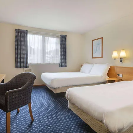 Days Inn Magor-2