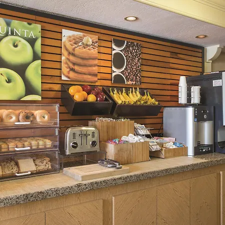 La Quinta Inn By Wyndham San Diego Chula Vista-3