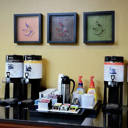 Hampton Inn Martinsville-2