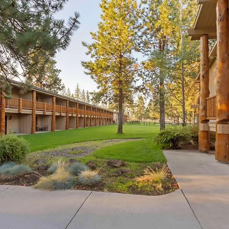 Best Western Ponderosa Lodge-3