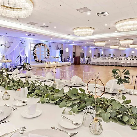 Best Western Premier Calgary Plaza Hotel & Conference Centre-2