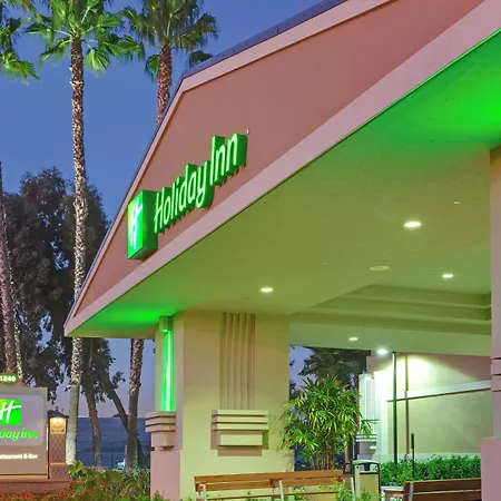 Holiday Inn Hotel & Suites Anaheim By Ihg-2