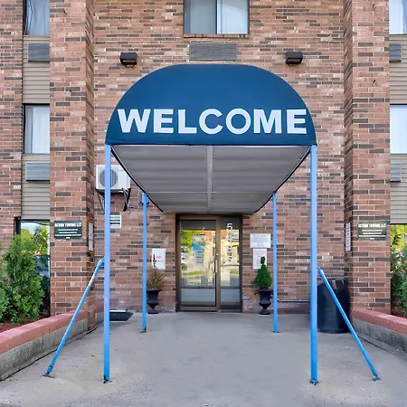 Motel 6-Milwaukee, Wi - Glendale-2