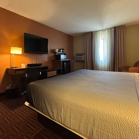 Super 8 By Wyndham Carbondale-2