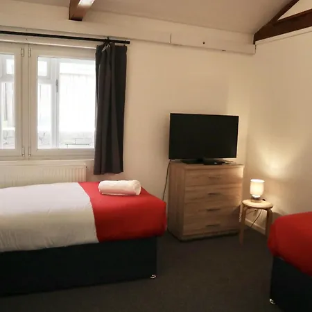 City Centre Guest House - Gloucester Park-2