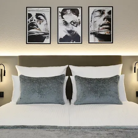 Leonardo Hotel Magdeburg City Center-3