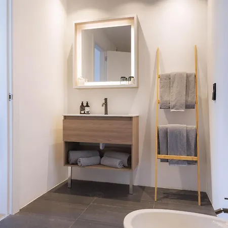 Innside By Melia Barcelona Aeropuerto-2