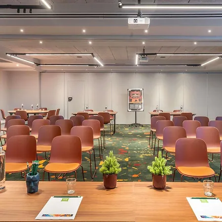 Ibis Styles Barcelona Sant Joan Despi-3