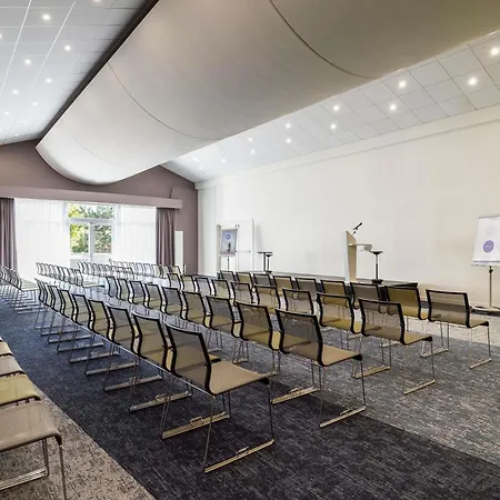 Novotel Lyon Bron-2