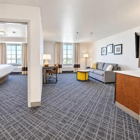 Comfort Inn & Suites Lancaster Antelope Valley-2
