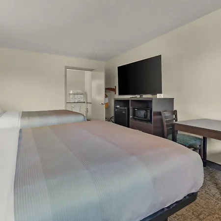 Quality Inn & Suites Dublin-2