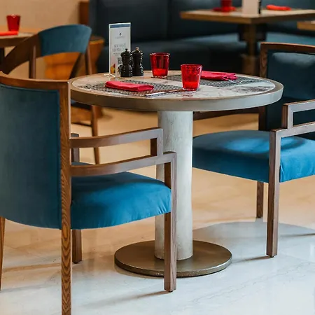 Kempinski Summerland Hotel & Resort Beirut-3