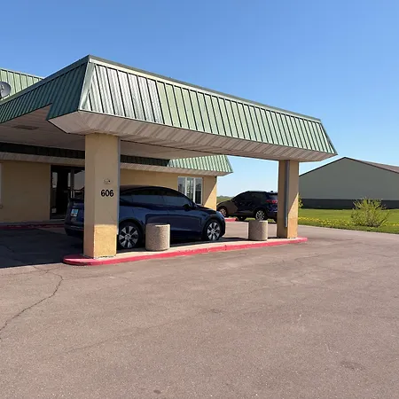 East Grand Inn Grand Forks Nd I 29-2