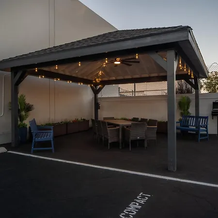 Best Star Inn - La Commerce Casino, Citadel & I-5 Freeway-3
