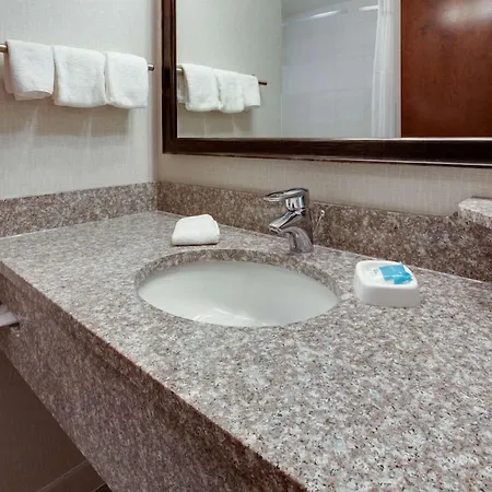 Drury Inn & Suites West Des Moines-2