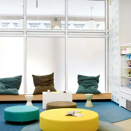 Ibis Styles Budapest Center-3