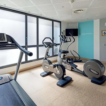Novotel Suites Paris Stade de France-2