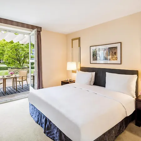 Mandarin Oriental, Prague-3