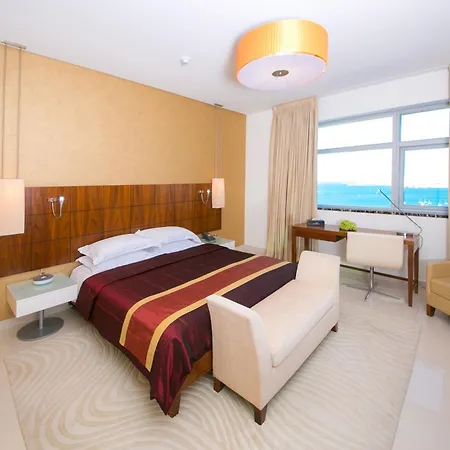 Fraser Suites Doha-2