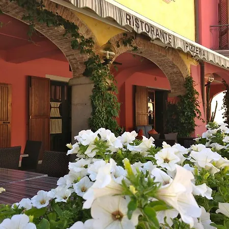 Albergo Ristorante La Rocca-3