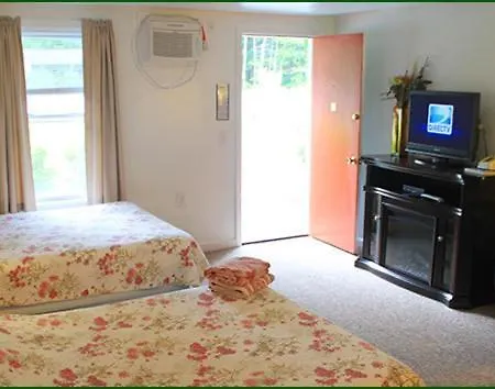 Lodge At Kennebunk-2