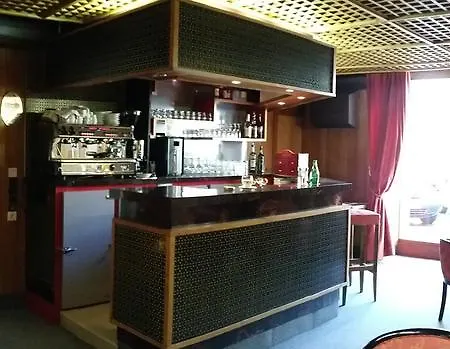 Hotel A Notre Dame-3