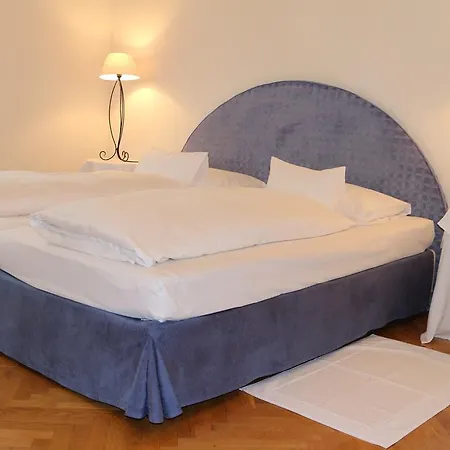 Hotel Seeschlößl Velden-2