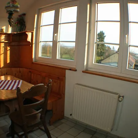 Landgasthof zur krummen Linde-2