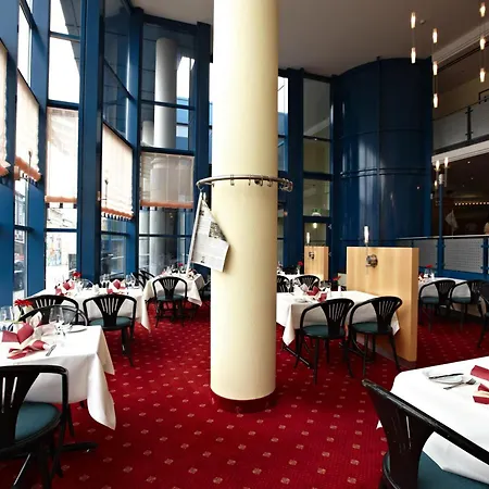 Intercityhotel Schwerin-2