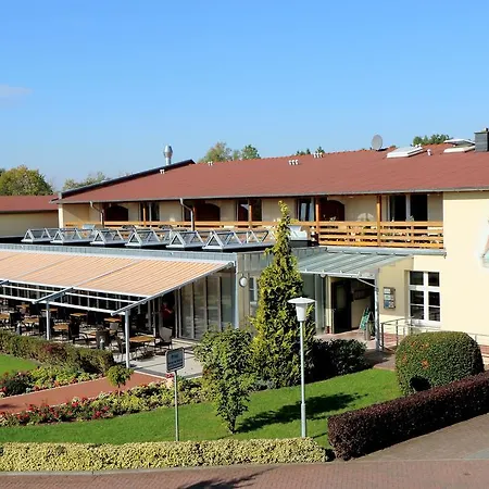 Land-gut-Hotel Seeblick-3