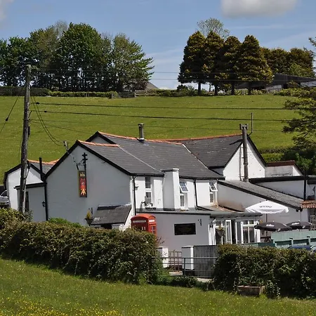 Pyne Arms-2