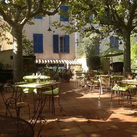 Le Clos Des Arômes-2