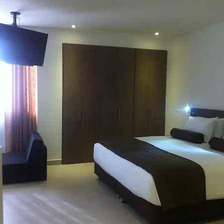 Hausen Hotel - Suites-3